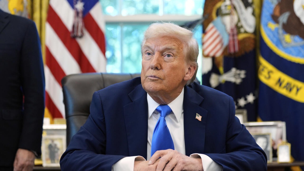 Trump orders US Navy to block Strait of Hormuz after Iran talks collapse